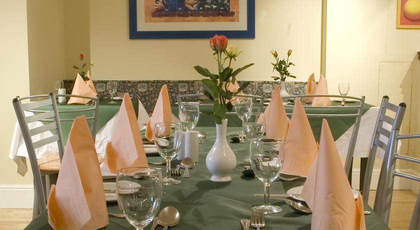 The Ashley Hotel Hale  Extérieur photo